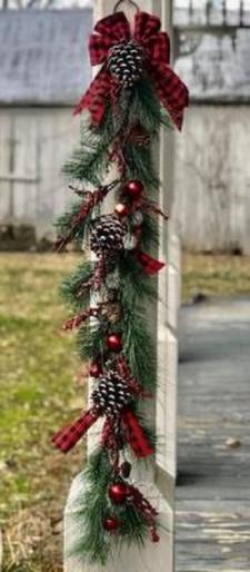 Red/Black Buffalo Check Garland 