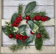 Holly Berry Candle Ring .