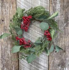 Eucalyptus Berry Candle Ring .